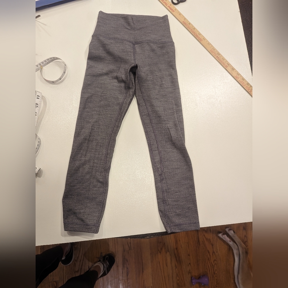 Lululemon Align Crop *21" Mini Heathered Herringbone Black White Size 2